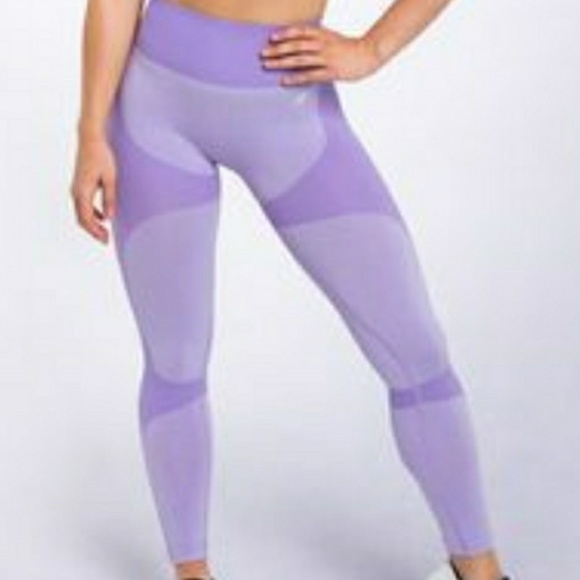 Doyoueven Seamless Leggings Size Medium - Picture 2 of 2